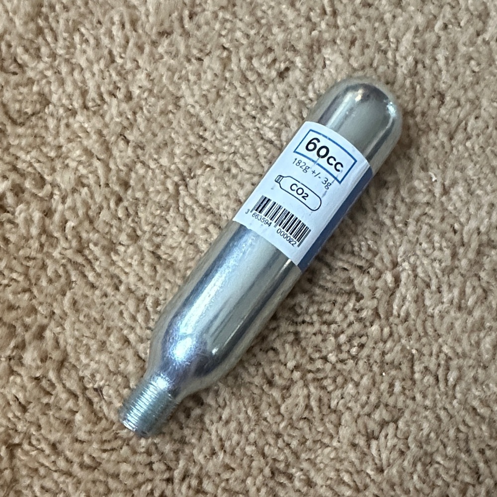 Helite 60cc CO2 Cartridge